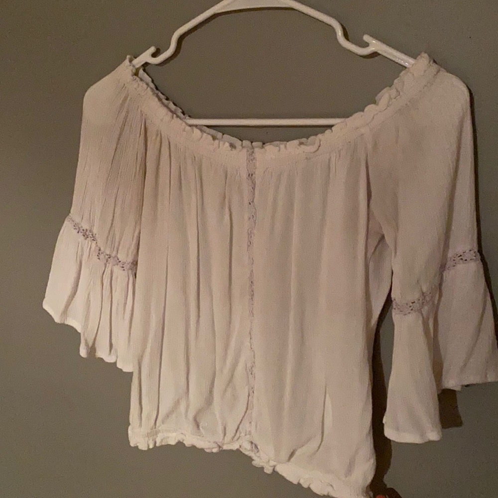 Flowy white top